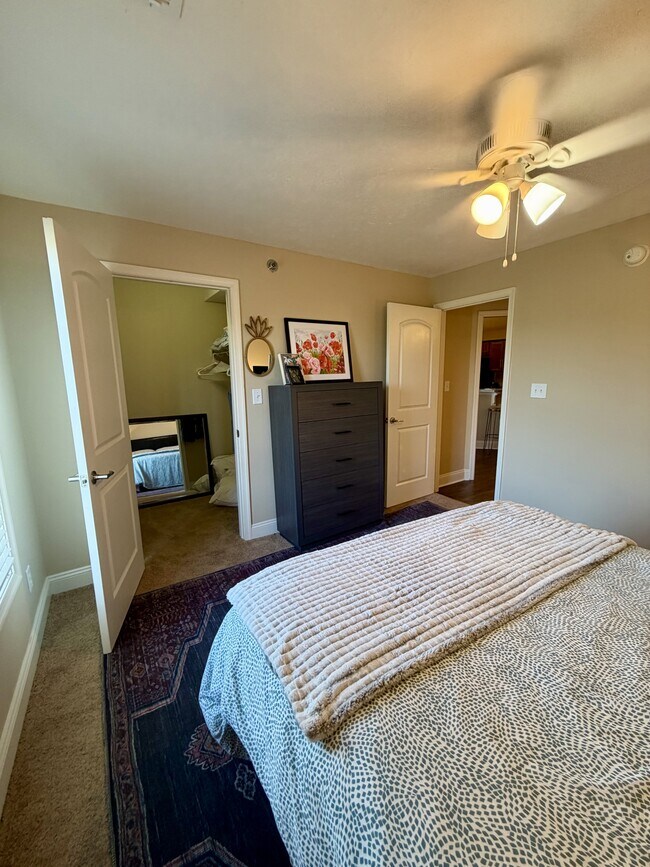 Building Photo - 100 Capstone Dr