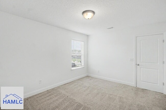 Building Photo - 40 Rimes Ave SE