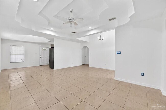 Building Photo - 23 South Dr