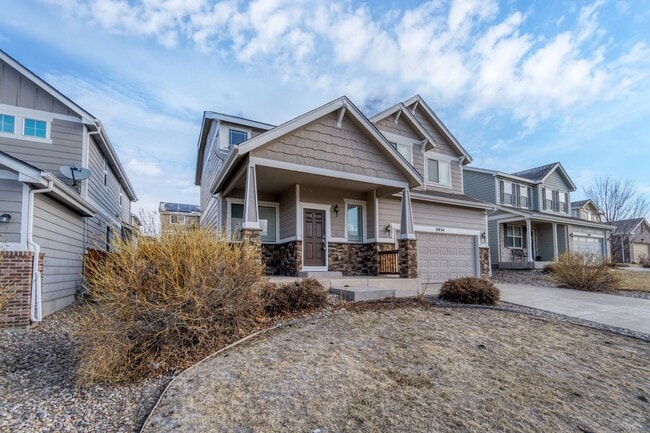 Building Photo - Beautiful 2 Story Home!