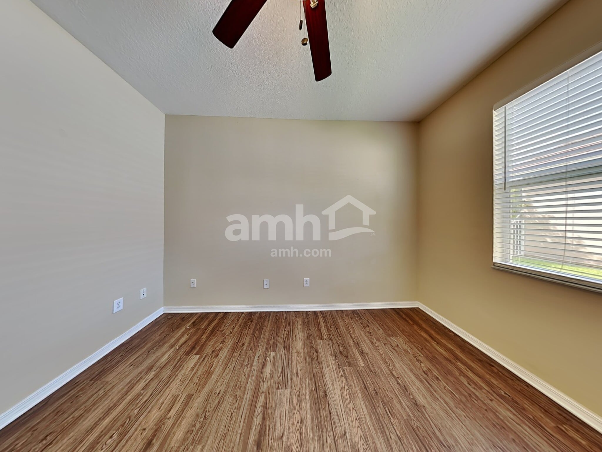 Building Photo - 9573 SW Flowermound Cir