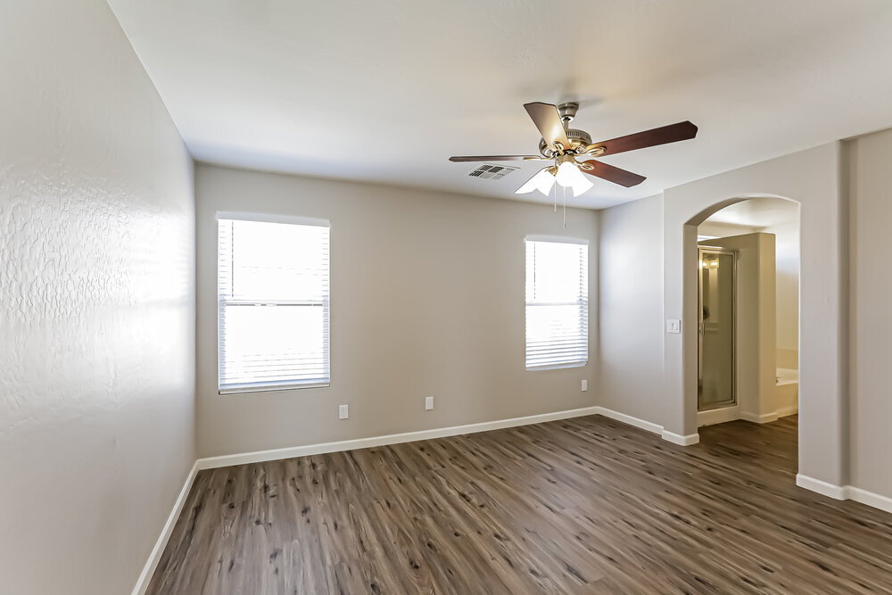 Building Photo - 9032 W Preston Ln