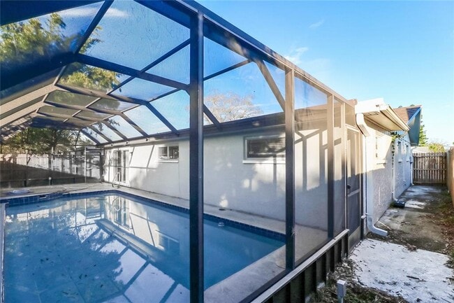 Building Photo - 8653 Sabal Way