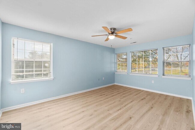 Building Photo - 8378 Montgomery Run Rd