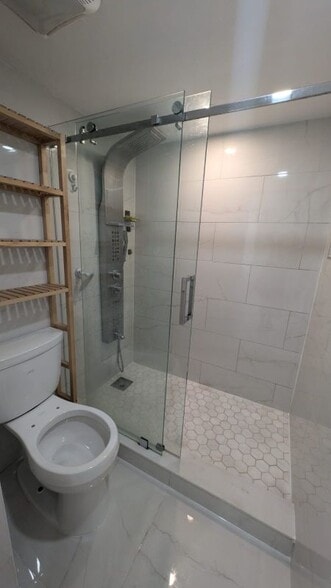 Building Photo - 10400 SW 108th Ave