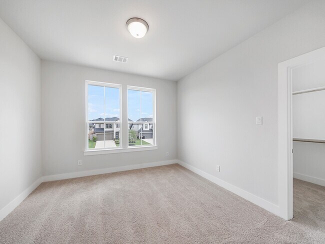 Building Photo - 6010 Rolling Strm Ct