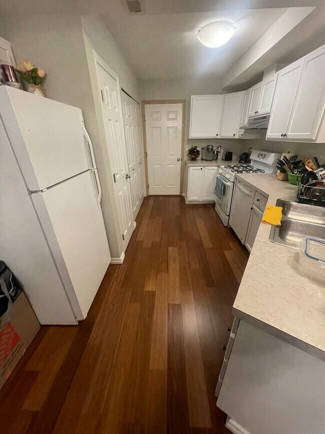 Building Photo - Serene & Charming 3 bedroom Home for Rent ...