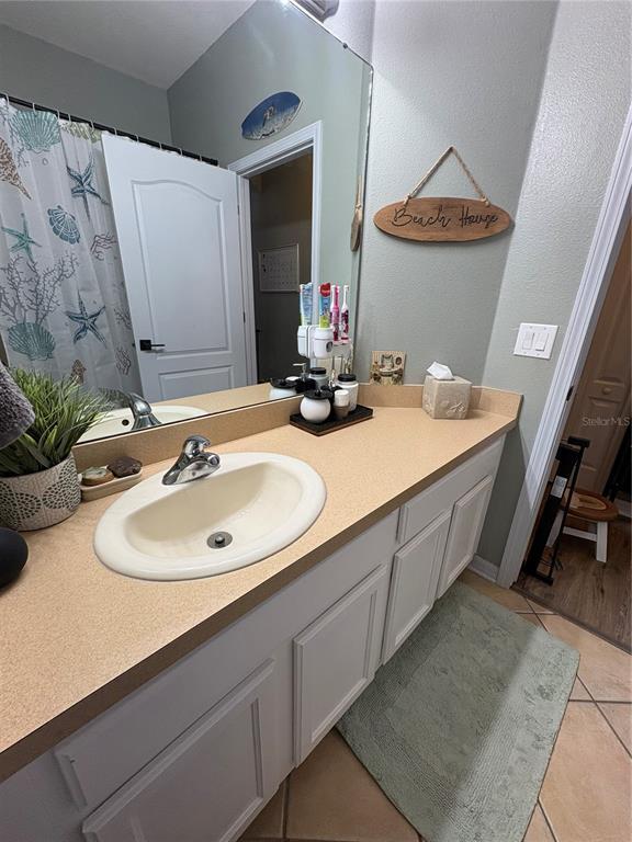Building Photo - 8709 Sandy Plains Dr