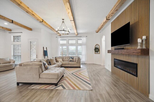 Building Photo - 13826 Sturcombe Gln Trl