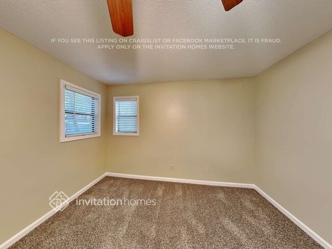 Building Photo - 4931 Tremont Dr NE