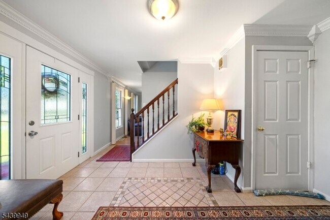 Building Photo - 32 Montville Ave