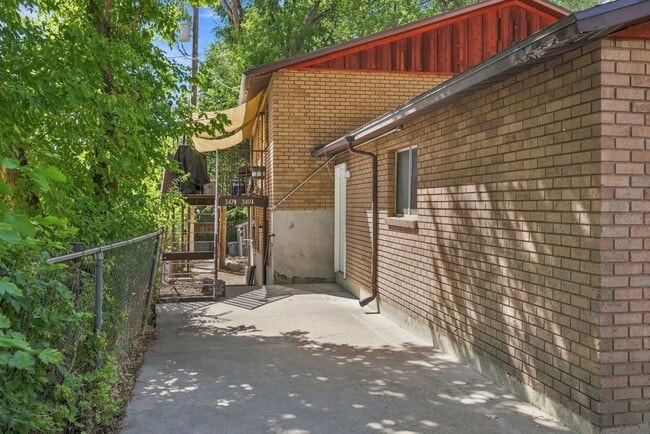 Building Photo - 349 N 800 E