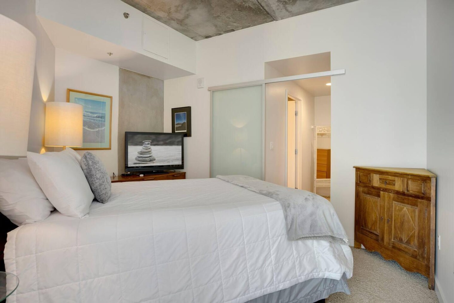 Building Photo - 930 15th St