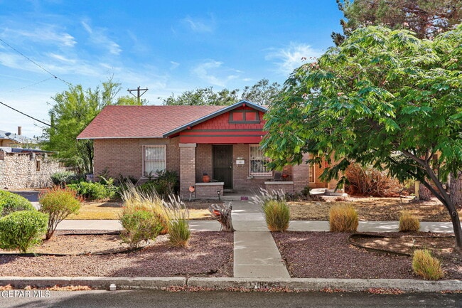 Building Photo - 2709 N Florence St