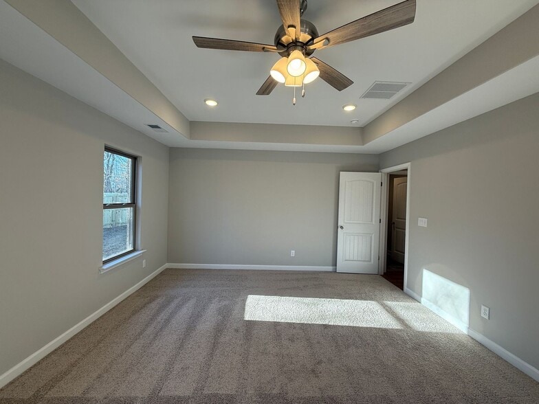 Building Photo - 9687 Bloomington Cir