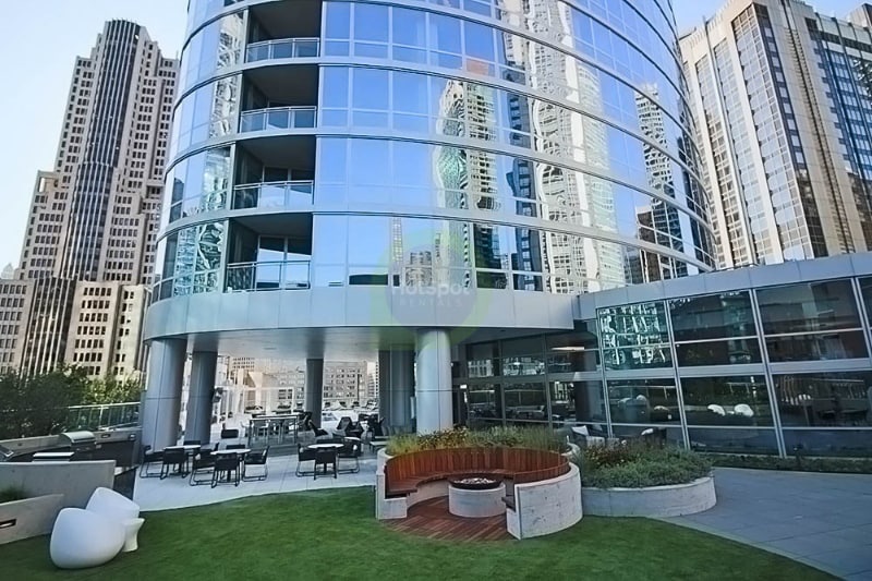 Building Photo - 480 N Park Dr