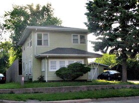Building Photo - 921 N 4th St