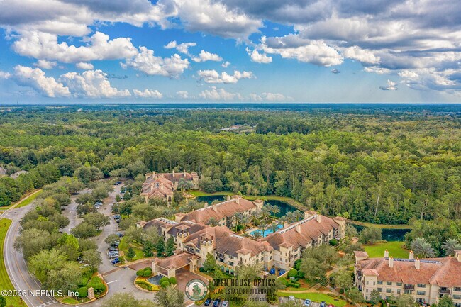 Building Photo - 955 Registry Blvd