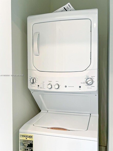 Building Photo - 8001 NW 41st St