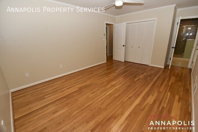 Building Photo - 300 S Cherry Grove Ave