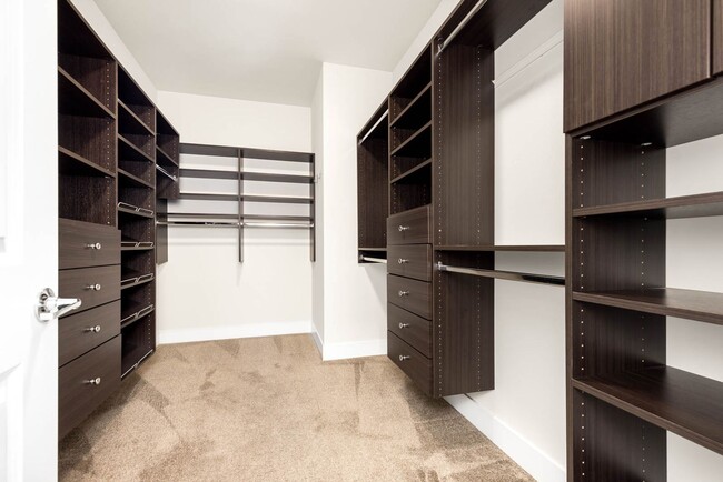 Building Photo - 7704 151st Ave NE