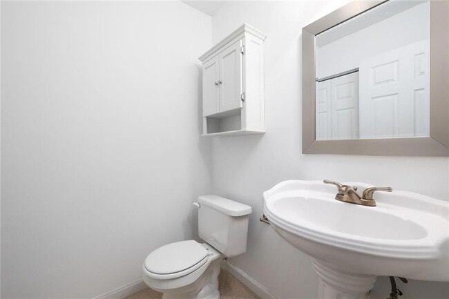 Building Photo - 1468 Briarwood Rd NE