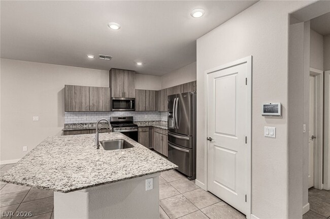 Building Photo - 3819 Corellia Ave