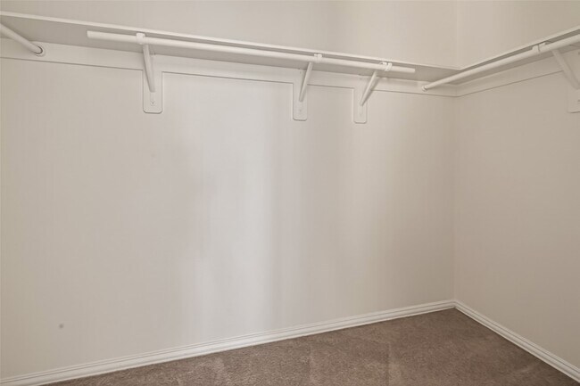 Building Photo - 12102 City Trek Ln