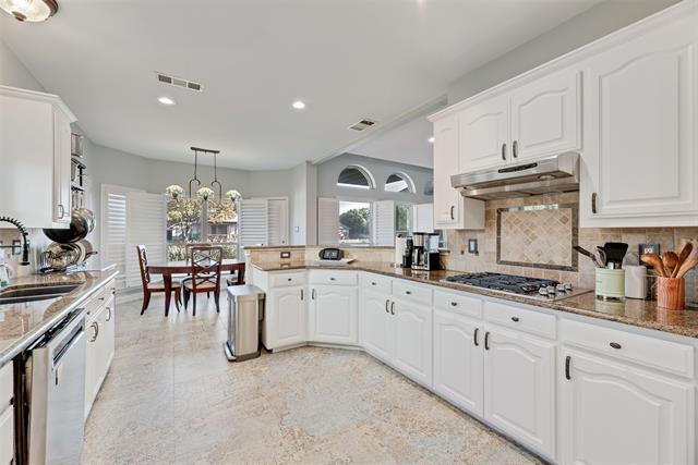 Building Photo - 5506 Plantation Ln