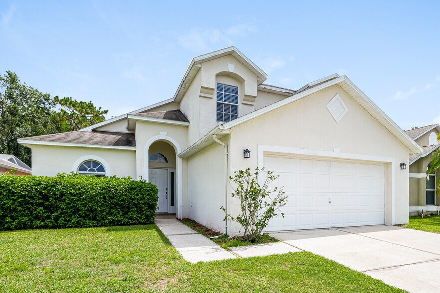 Building Photo - 30703 Tremont Dr