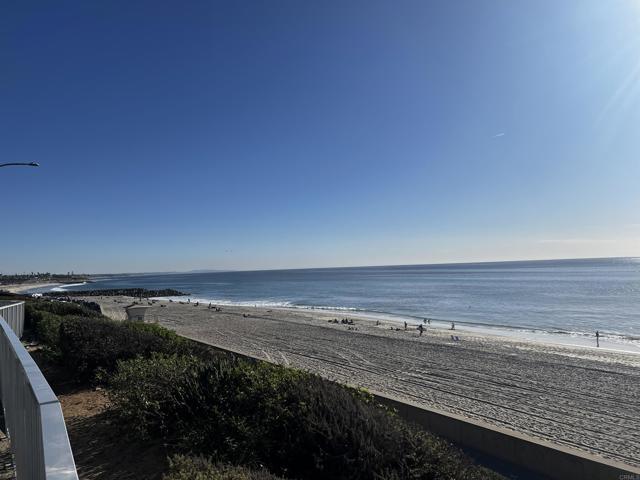 Building Photo - 159 Redwood Ave