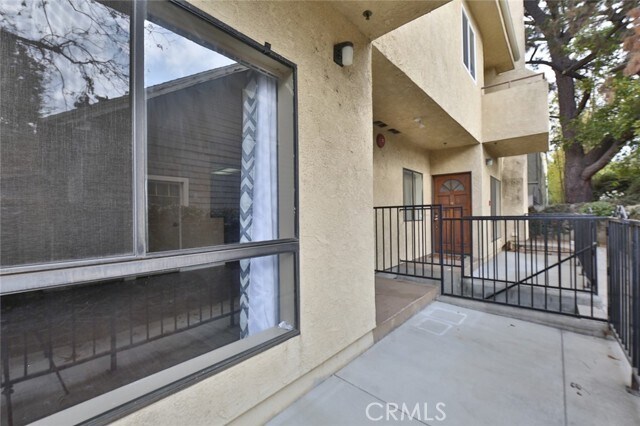 Building Photo - 222 S Catalina Ave