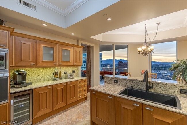 Building Photo - 2777 Paradise Rd