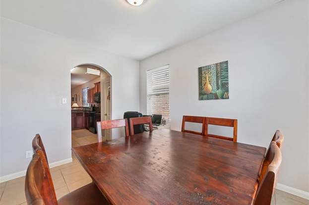 Building Photo - 5114 Harbor Palm Dr