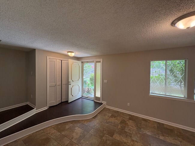 Building Photo - Four Bedroom Townhome Available Now