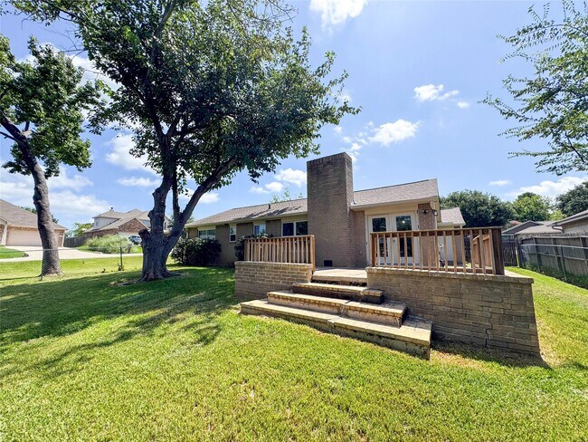 Building Photo - 12741 Lake Conroe Hills Dr