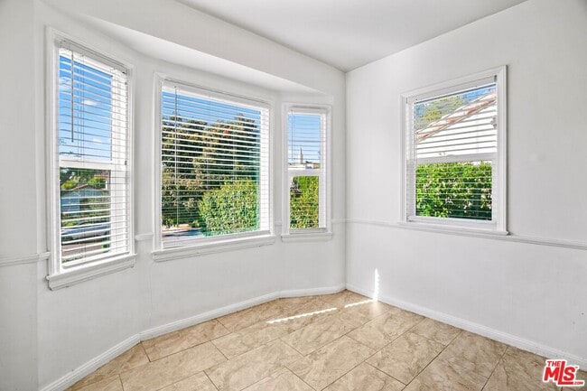 Building Photo - 1918 Prosser Ave