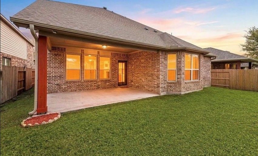 Building Photo - 17715 Sauki Ln