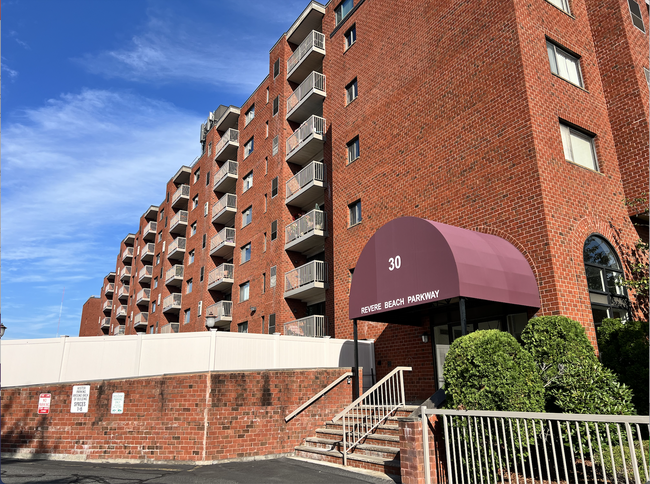 Building Photo - 30 Revere Beach Pky