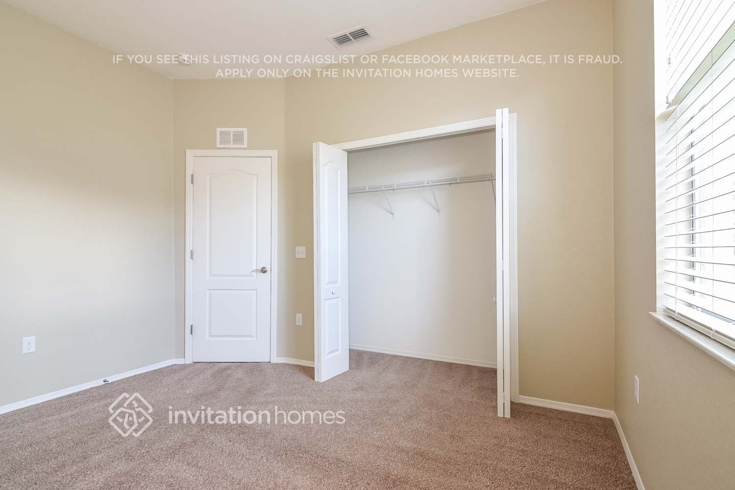 Building Photo - 6530 Evergreen Park Dr