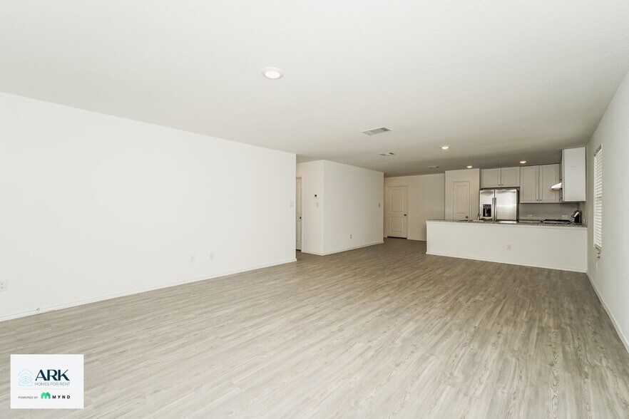 Building Photo - 5924 Forenoon Dr