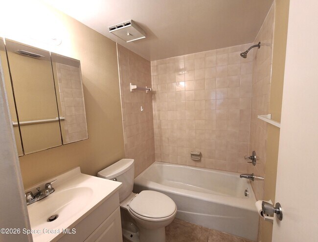 Building Photo - 4139 Cedar Creek Cir