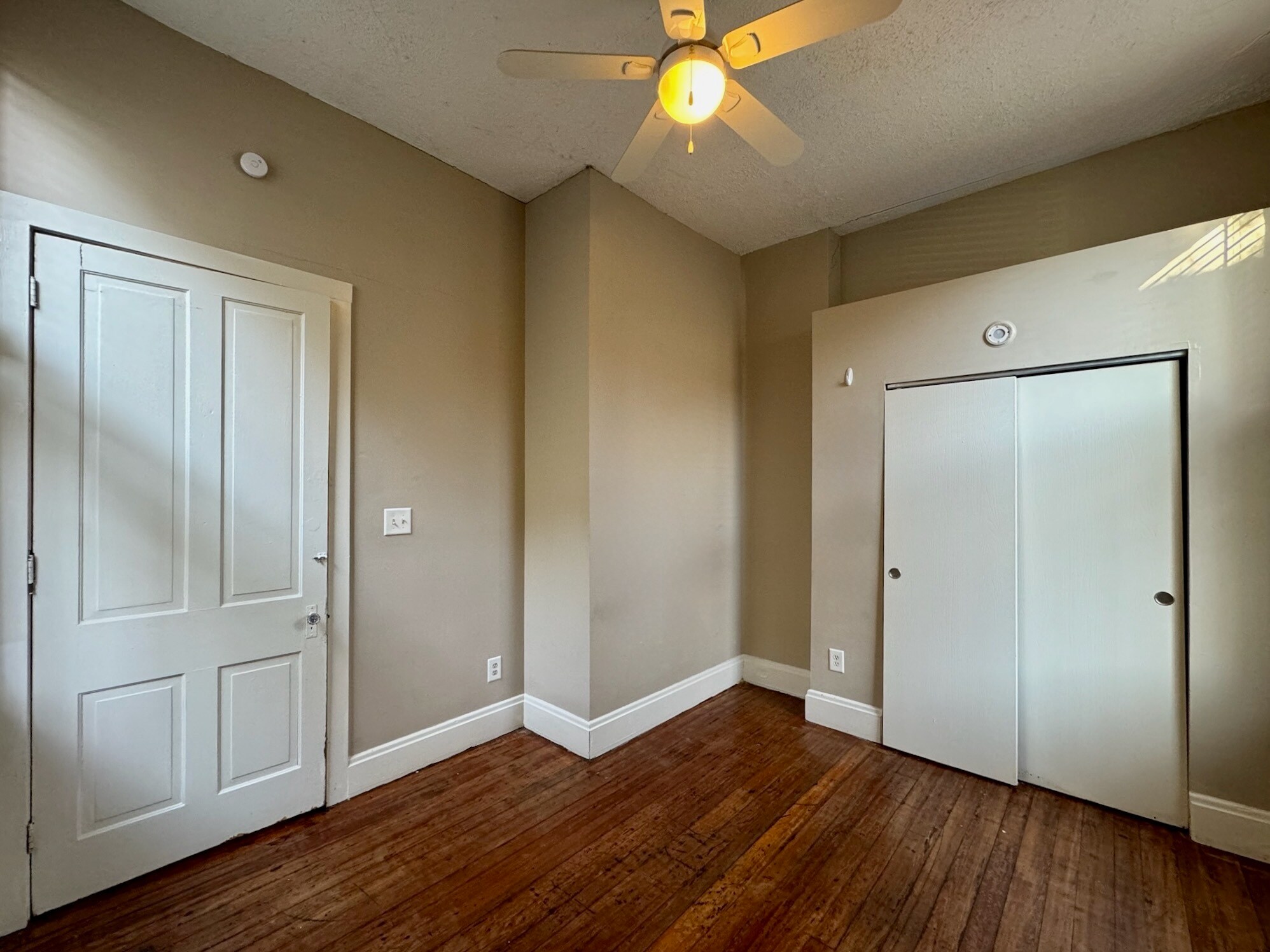 Building Photo - 202 Klotter Ave