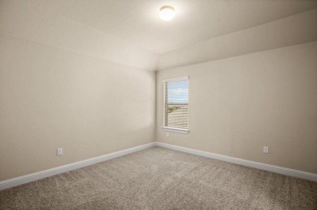 Building Photo - 709 Pinnacle View Dr
