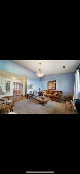 Building Photo - 3513 Somerset Ave