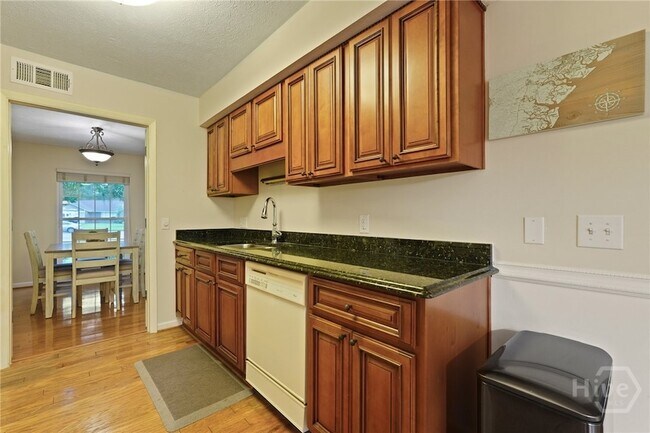 Building Photo - 609 Indigo Cir