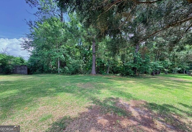 Building Photo - 603 Plantation Village Dr