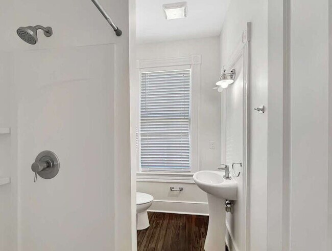 Building Photo - 1313 Whitaker St