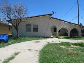 Building Photo - 8908 Ankerson St