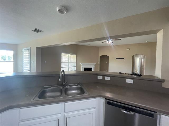 Building Photo - 306 Packer Dr